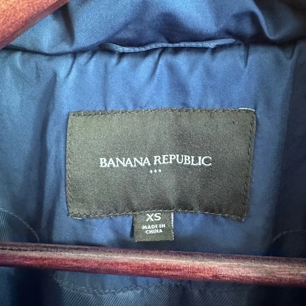 Banana Republic Women’s Down Puffer Jacket – Size XS | Blue Long Winter Coat - Picture 5 of 16